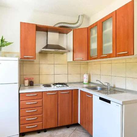 Σπίτι διακοπών Ferienhaus Fuer 3 Personen 1 Kind Ca 80 Qm In Donja Banda, Dalmatien Sueddalmatien Potomje